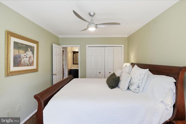 1496 HAMPTON HILL CIR, Mclean, VA 22101