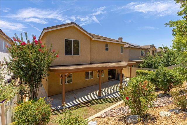 28549 Silverking Trail, Saugus, CA 91390