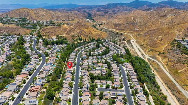 28549 Silverking Trail, Saugus, CA 91390