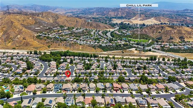 28549 Silverking Trail, Saugus, CA 91390