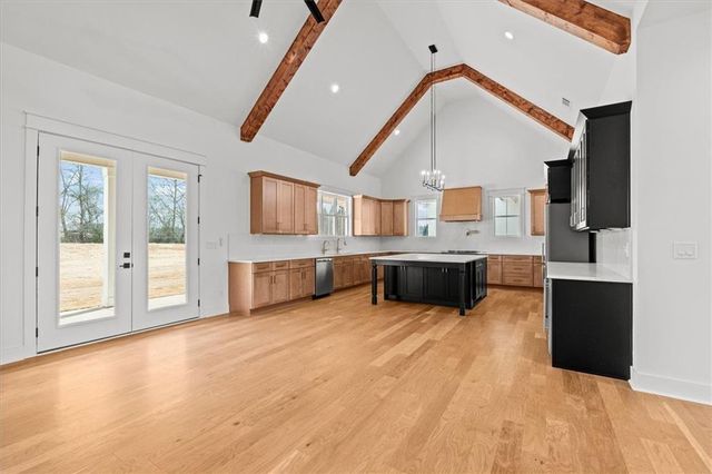 1250 HAYS MILL Road, Carrollton, GA 30117