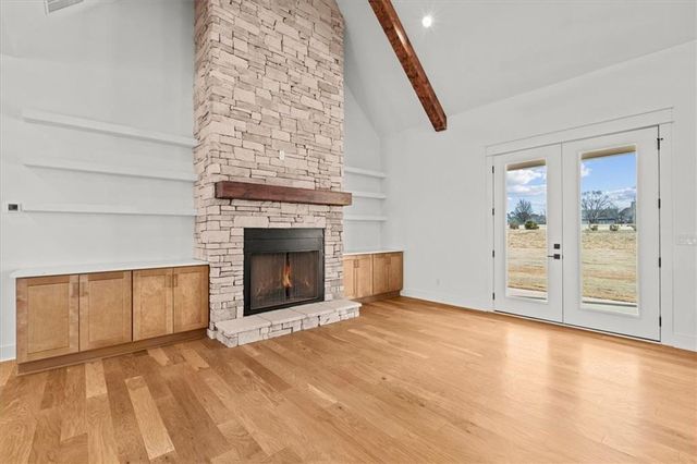 1250 HAYS MILL Road, Carrollton, GA 30117