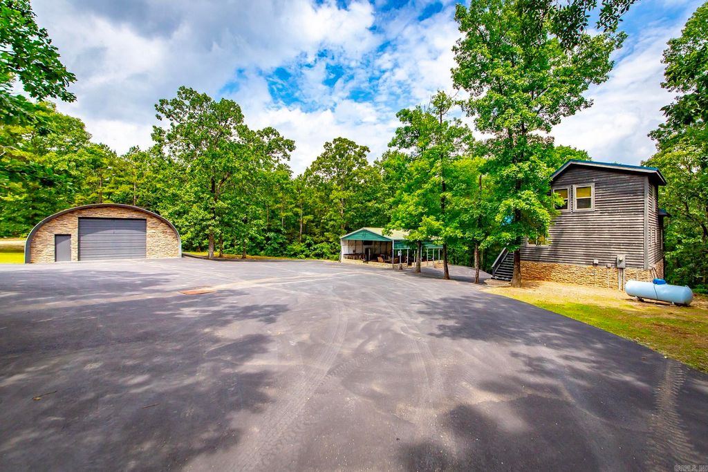 220 Brown Rd., Greers Ferry, AR 72067