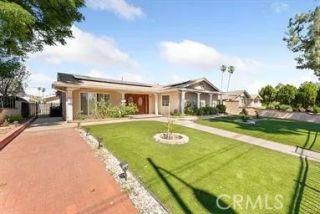 23021 Saticoy, West Hills, CA 91304