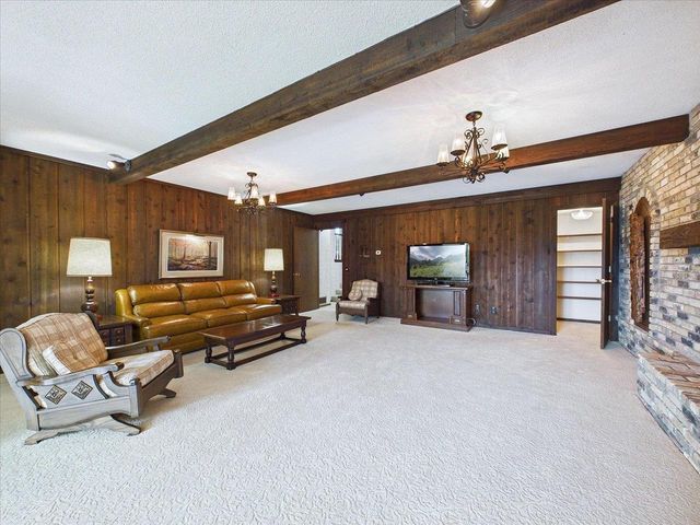 6689 Highland Drive, Windsor, WI 53598