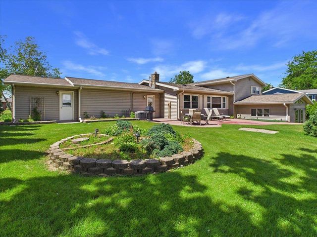 6689 Highland Drive, Windsor, WI 53598