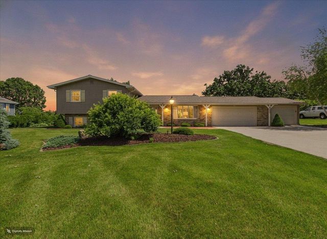 6689 Highland Drive, Windsor, WI 53598