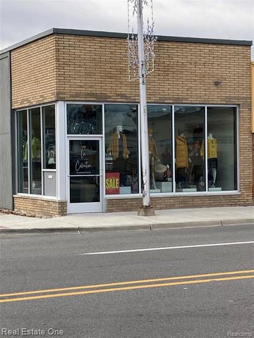 4105 12 Mile Road, Berkley, MI 48072