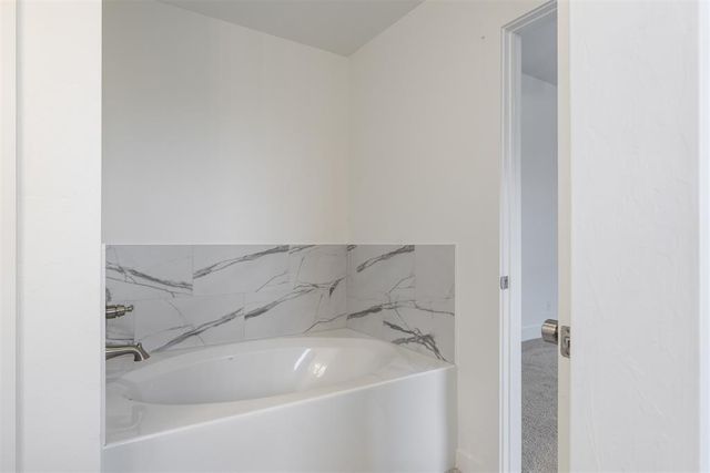 11213 NW 134th Circle, Piedmont, OK 73078