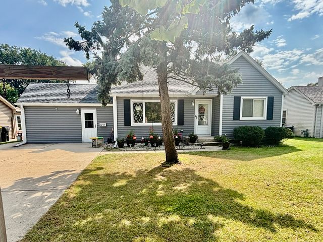 6737 104th Place, Chicago Ridge, IL 60415