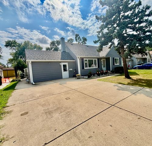 6737 104th Place, Chicago Ridge, IL 60415