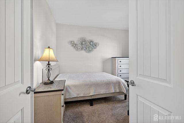 67 Grabowski Drive, Sayreville, NJ 08859