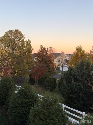 67 Grabowski Drive, Sayreville, NJ 08859