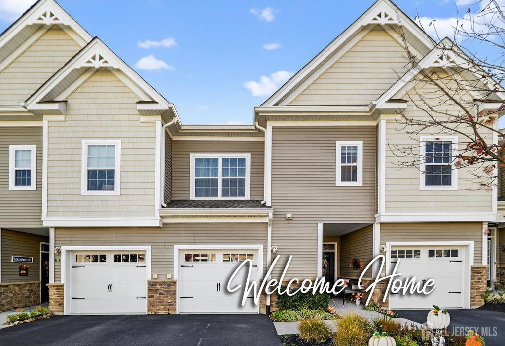 67 Grabowski Drive, Sayreville, NJ 08859