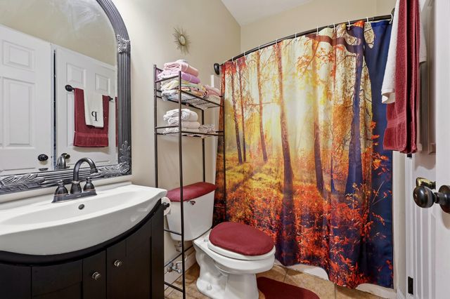 1121 Parliament Way, Lexington, KY 40517