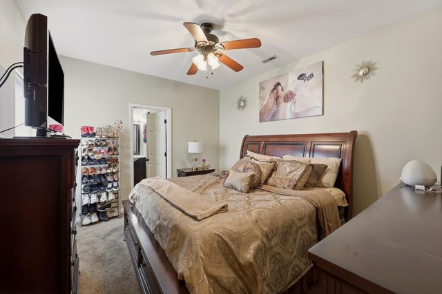 1121 Parliament Way, Lexington, KY 40517