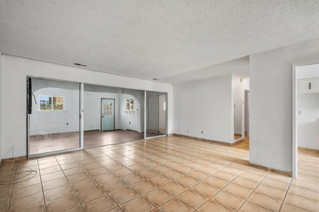 105 Horizon Vista Boulevard, Belen, NM 87002