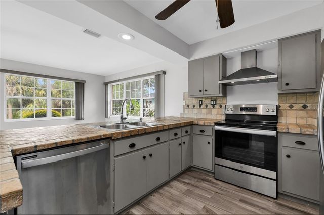 2626 AUBURN BOULEVARD, Port Charlotte, FL 33948