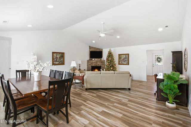 6322 Altacrest Lane, Knoxville, TN 37931