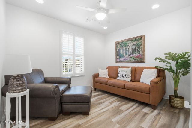 6322 Altacrest Lane, Knoxville, TN 37931