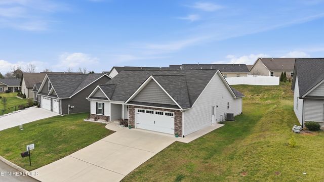6322 Altacrest Lane, Knoxville, TN 37931