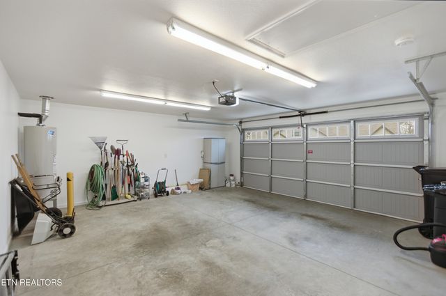 6322 Altacrest Lane, Knoxville, TN 37931