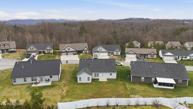 6322 Altacrest Lane, Knoxville, TN 37931