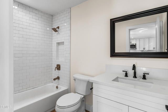 2549 Young Avenue B, Thousand Oaks, CA 91360