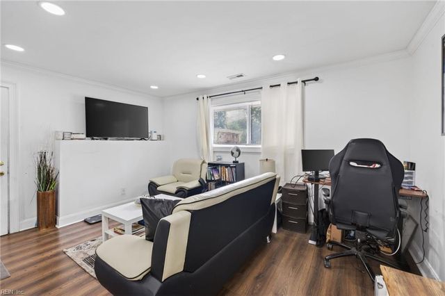 1052 Hannah ST, Norfolk, VA 23505