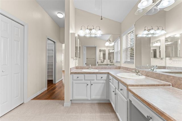 16905 SE 93RD CUTHBERT CIRCLE, The Villages, FL 32162