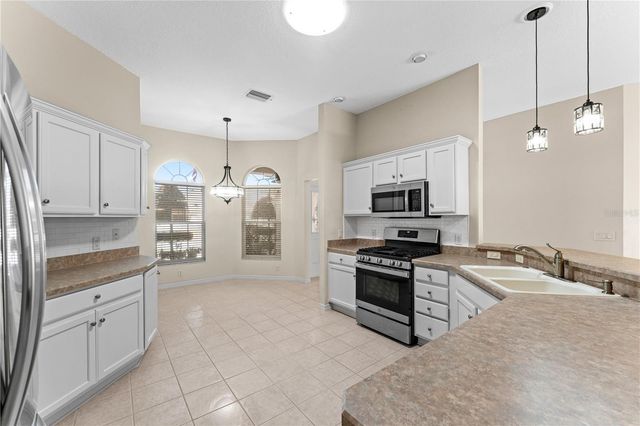 16905 SE 93RD CUTHBERT CIRCLE, The Villages, FL 32162