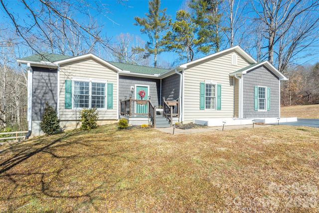 243 Scenic Ridge Drive, Hendersonville, NC 28792