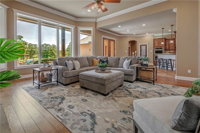 13931 Alacia Court, College Station, TX 77845