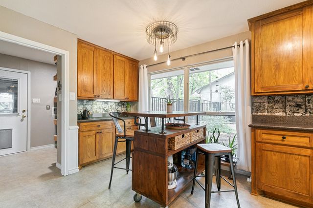 5505 Valley View Drive W, Colleyville, TX 76034