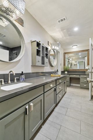 5505 Valley View Drive W, Colleyville, TX 76034