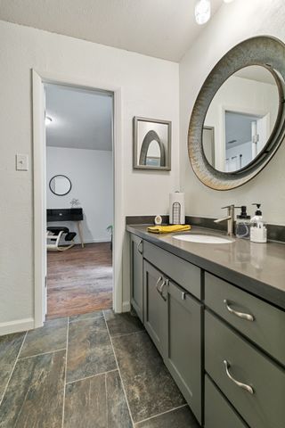 5505 Valley View Drive W, Colleyville, TX 76034