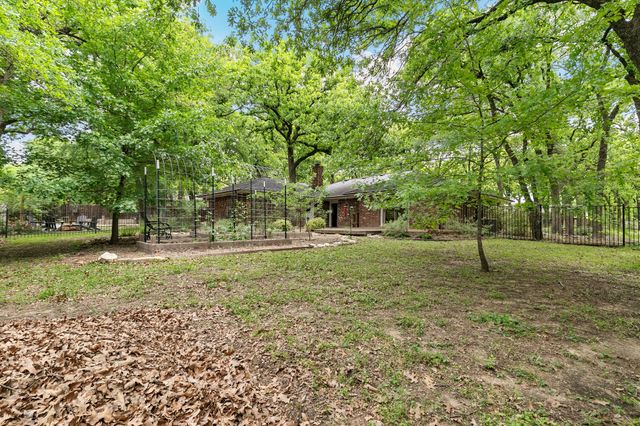 5505 Valley View Drive W, Colleyville, TX 76034