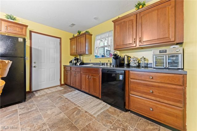 4550 Weymouth Road, Medina, OH 44256