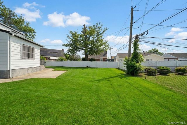 20 Virginia Avenue, Elmont, NY 11003