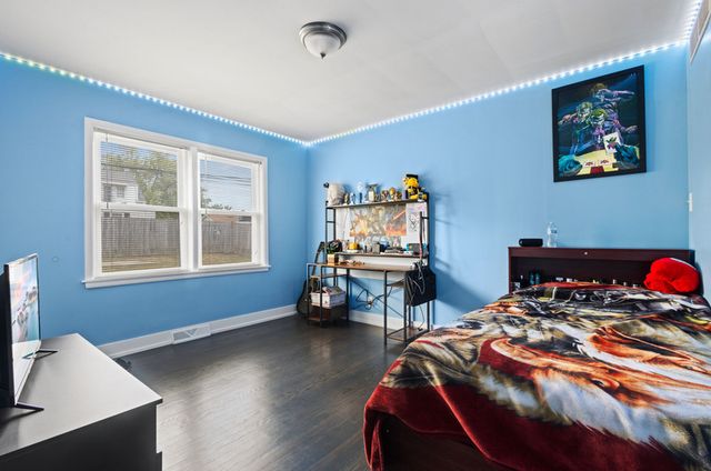 251 W 10th Street, Chicago Heights, IL 60411