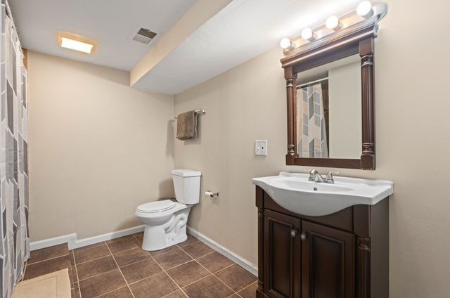 251 W 10th Street, Chicago Heights, IL 60411