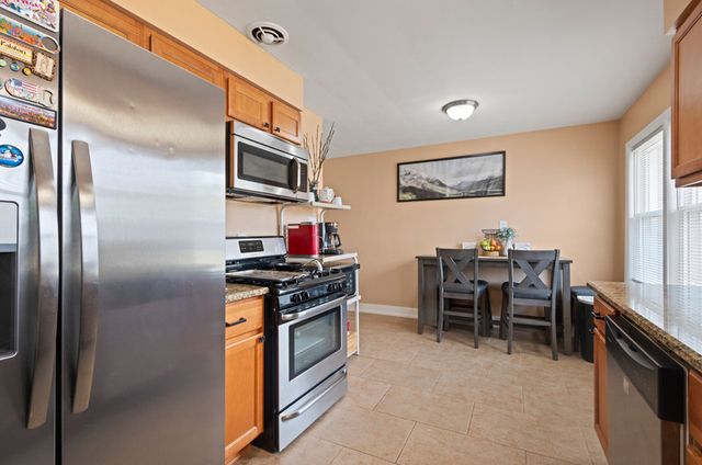 251 W 10th Street, Chicago Heights, IL 60411