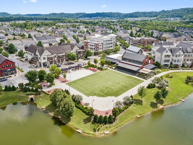 908 Jewell Ave, Franklin, TN 37064