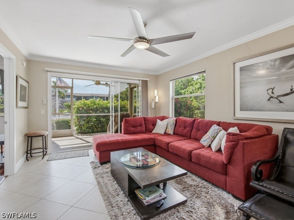 1060 Swallow AVE 107, Marco Island, FL 34145