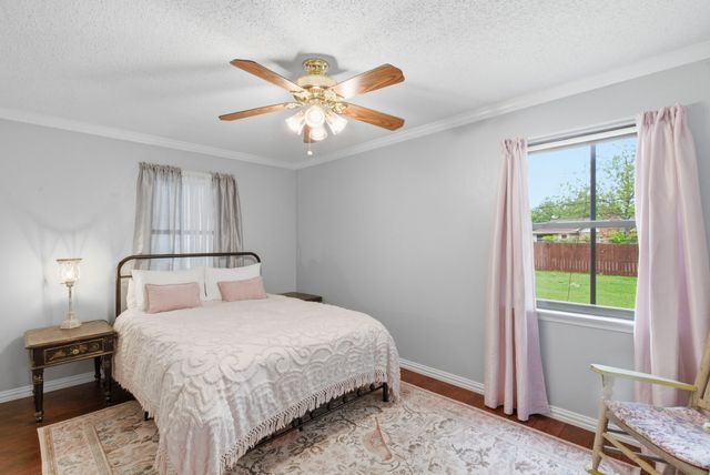 807 Keller Avenue, Benbrook, TX 76126