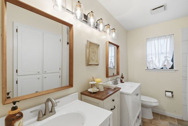 807 Keller Avenue, Benbrook, TX 76126