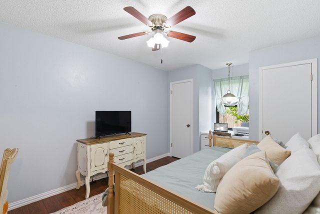 807 Keller Avenue, Benbrook, TX 76126