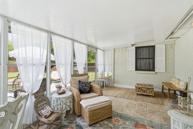 807 Keller Avenue, Benbrook, TX 76126