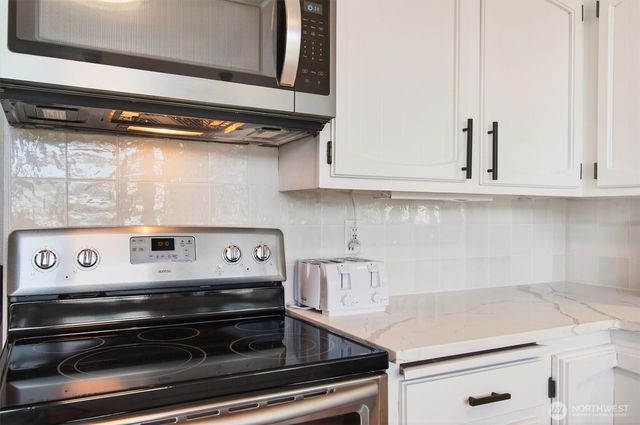 301 W Sunny Sands, Cathlamet, WA 98612