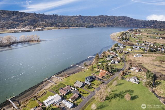 301 W Sunny Sands, Cathlamet, WA 98612